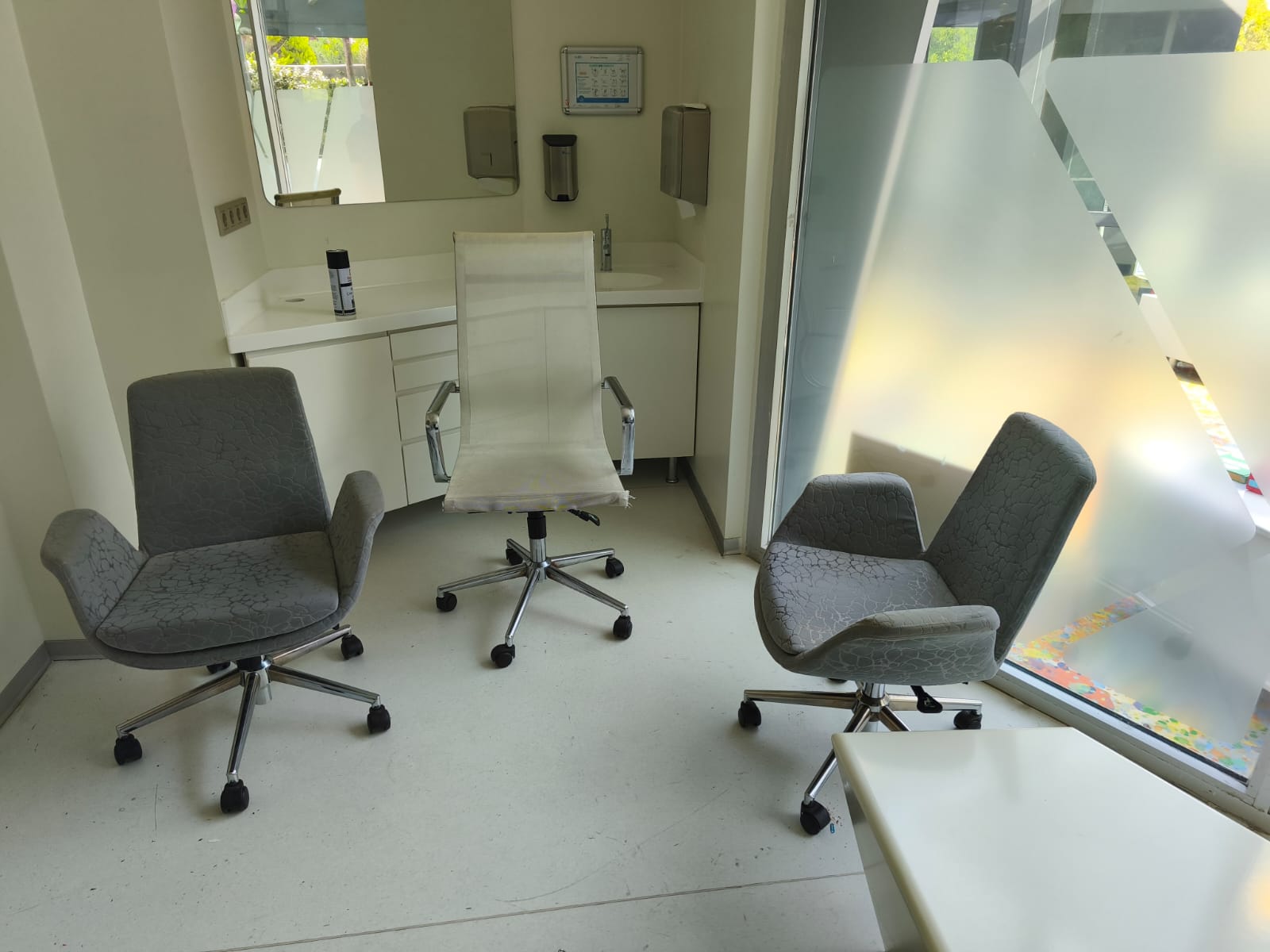 ofis sandalyesi bakım servisi